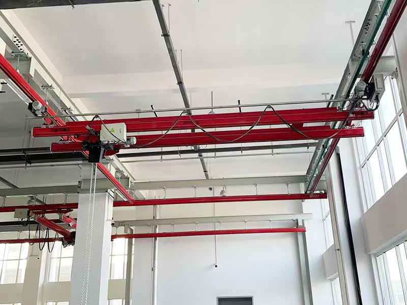 柔性懸掛式起重機(jī)