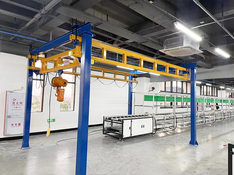 自立式框架起重機(jī)