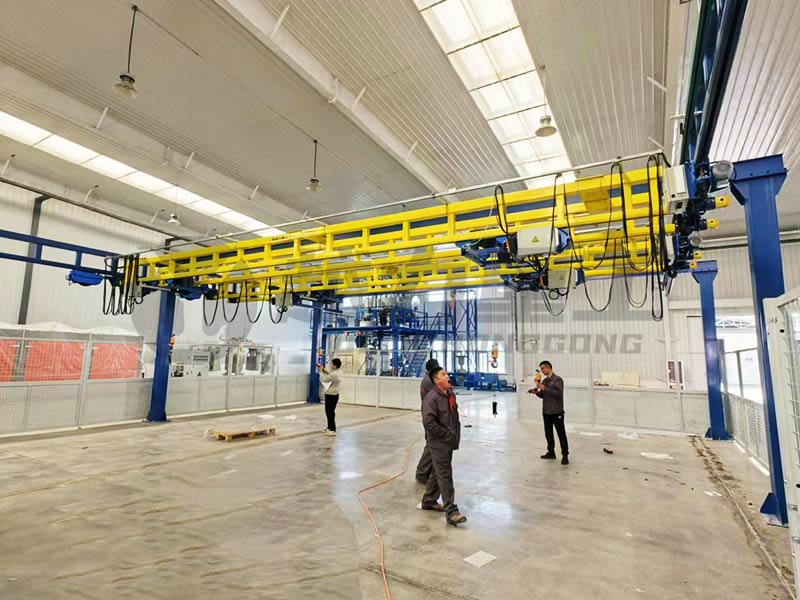 自立式框架起重機(jī)